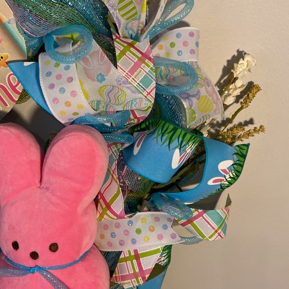 Peeps Welcome Easter Wreath - Picture 8 of 11